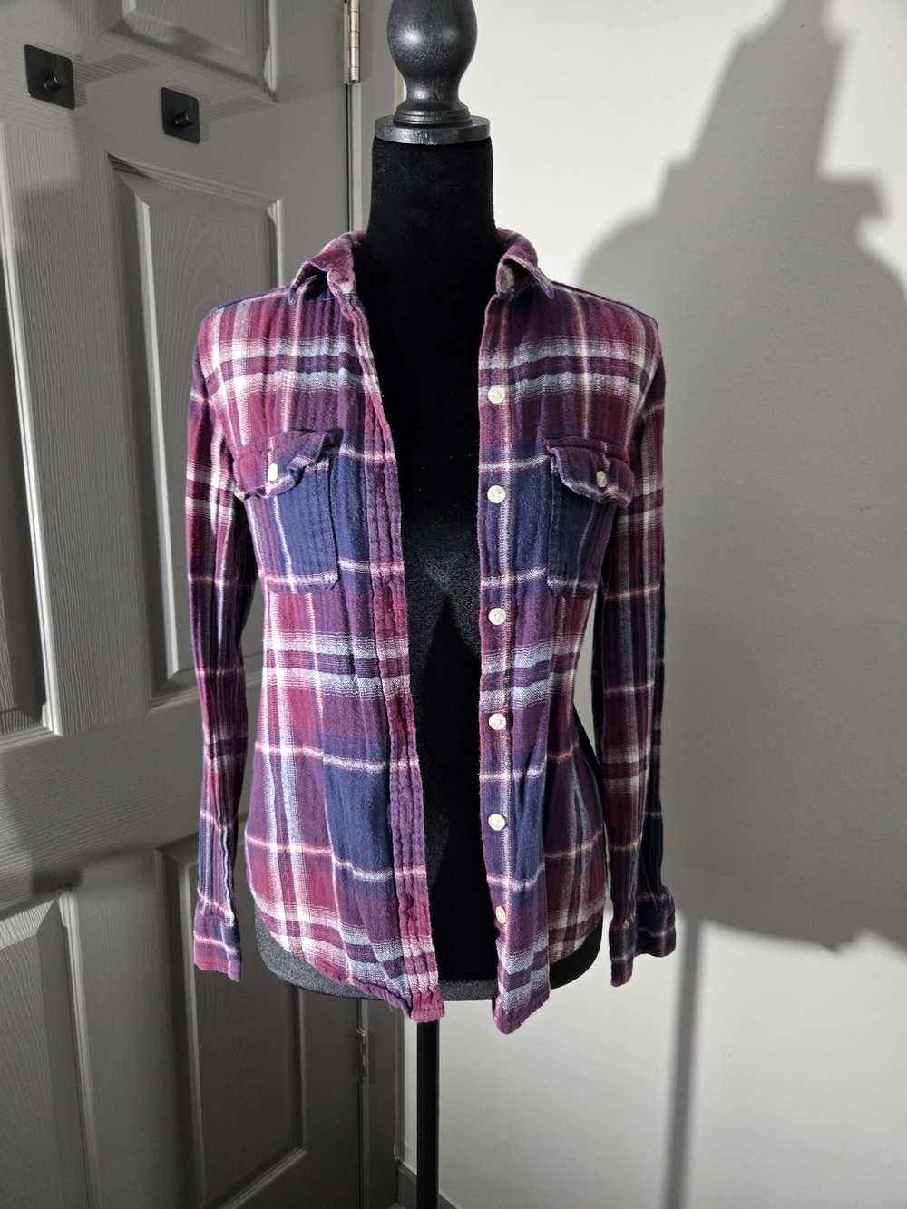 Universal Thread Purple & Navy Plaid Button-Down Flannel Shirt